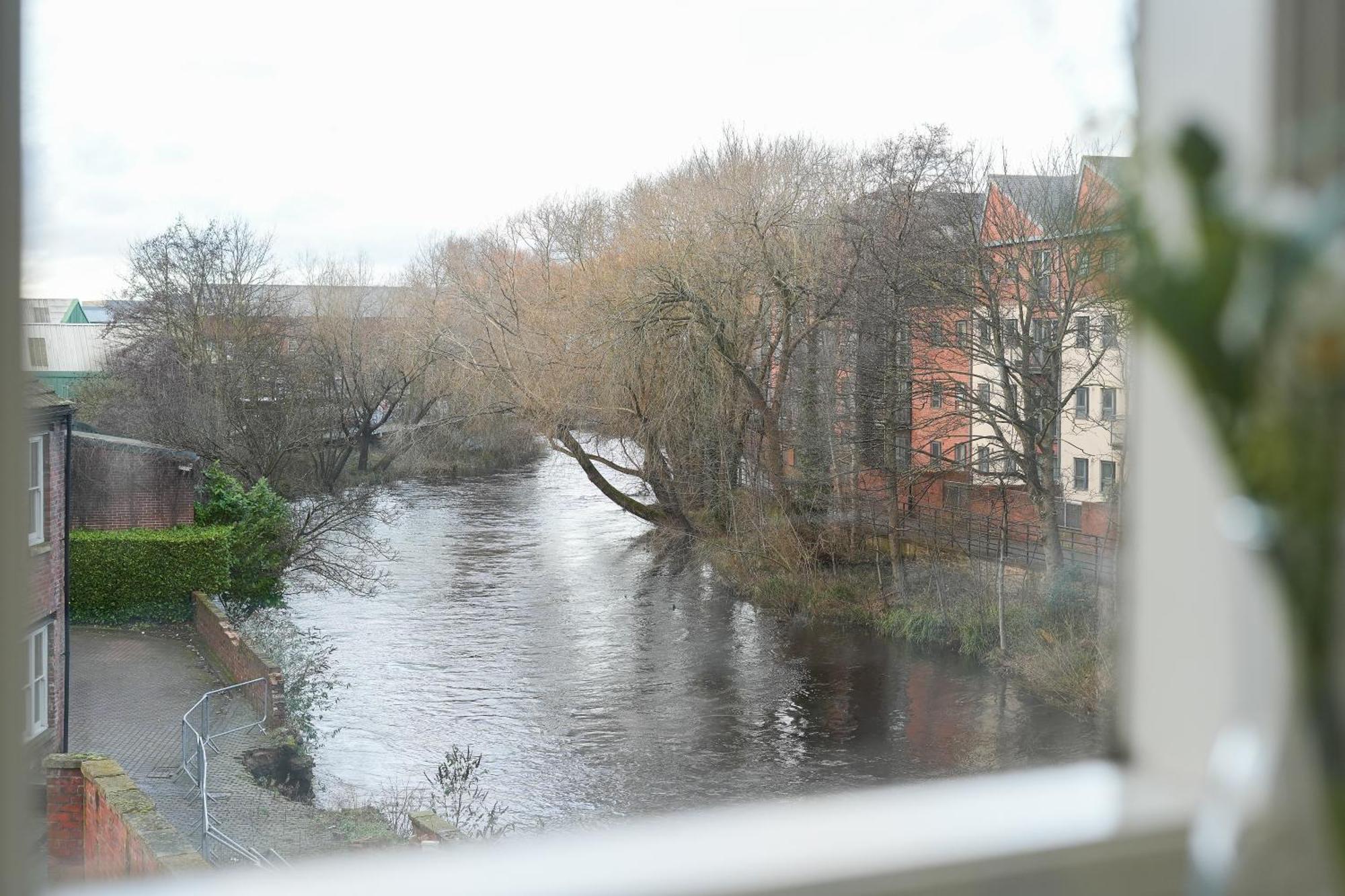 Kelham Riverside Loft,free Parking,gym, River View *